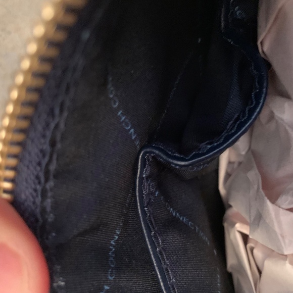 NWT French Connection Moritz Hobo Vegan Leather Shoulder Bag textured Navy blue - Picture 8 of 9